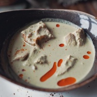 Блюдо недели: Сациви из курицы от ресторана Миндаль
