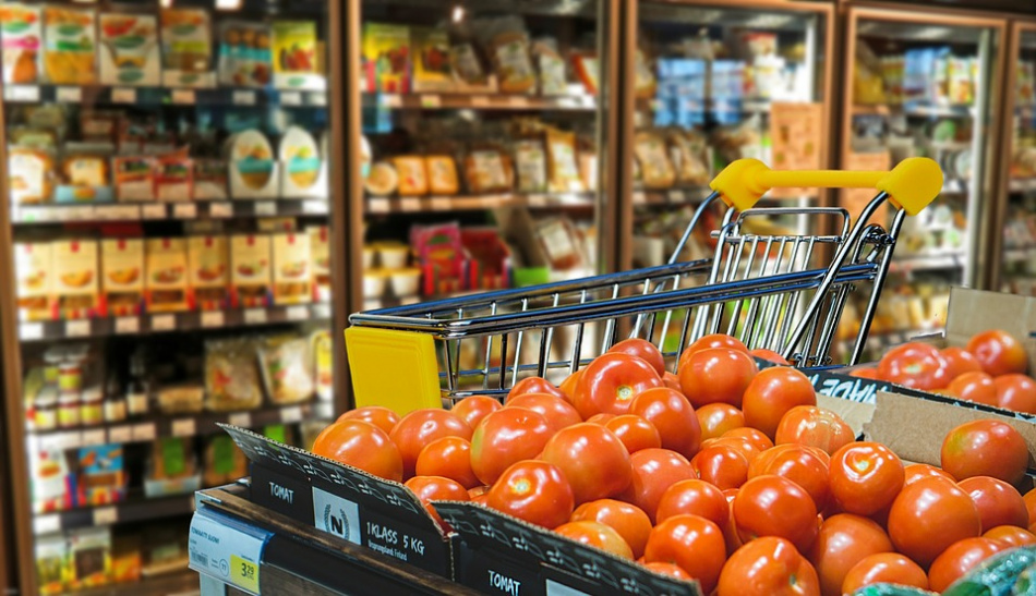 Супермаркеты для экономных запускает петербургская «Лента»