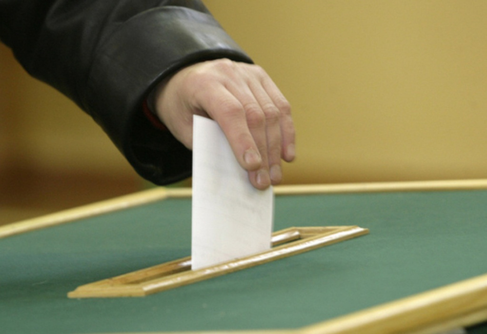 Около 2 тысяч избирательных участков будут работать в Петербурге 