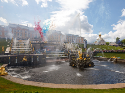 Фото Весенний праздник фонтанов 2022 Виват, Ассамблея!