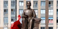 В Петербурге появился памятник первому президенту Вьетнама Хо Ши Мину