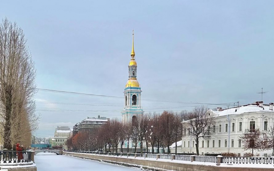 В Петербурге отреставрировали колокольню Никольского собора 
