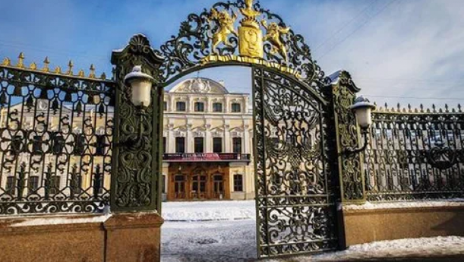 Фасад Дворца Шереметевых отреставрируют