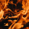 При пожаре на Среднеохтинском проспекте пострадала женщина 
