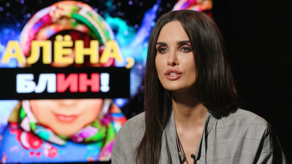 Алана Мамаева впервые открыто рассказала о жизни с дислексией и ее влиянии