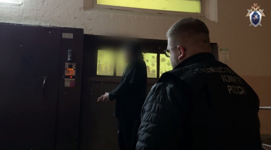 Подозреваемого в подготовке поджога ради убийства, арестовали на два месяца