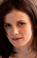  (Louise Brealey)