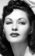  (Yvonne De Carlo)