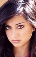  (Noureen DeWulf)