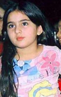  (Sara Khan)