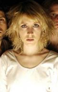  (Alice Lowe)