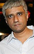  (Vikram Bhatt)