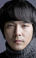  (Park Yong Ha)