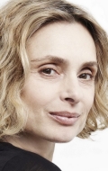  (Maryam d'Abo)