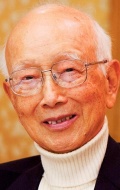  (Raymond Chow)