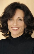 (Orly Adelson)