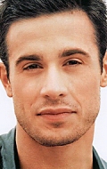 (Freddie Prinze Jr.)