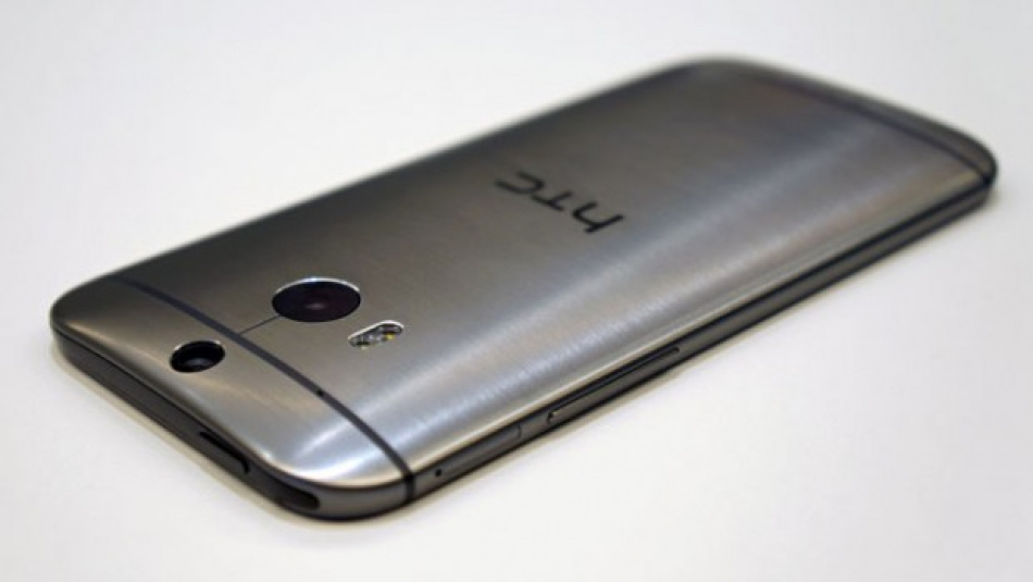 Эволюционный HTC One M9