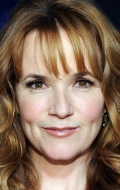  (Lea Thompson)