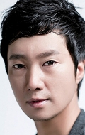  (Park Hae Il)
