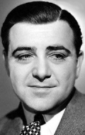  (Akim Tamiroff)