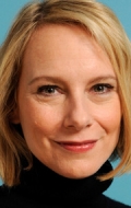  (Amy Ryan)