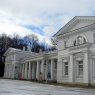 Фото Конюшенный корпус. Выставочные залы Елагиноостровского дворца-музея