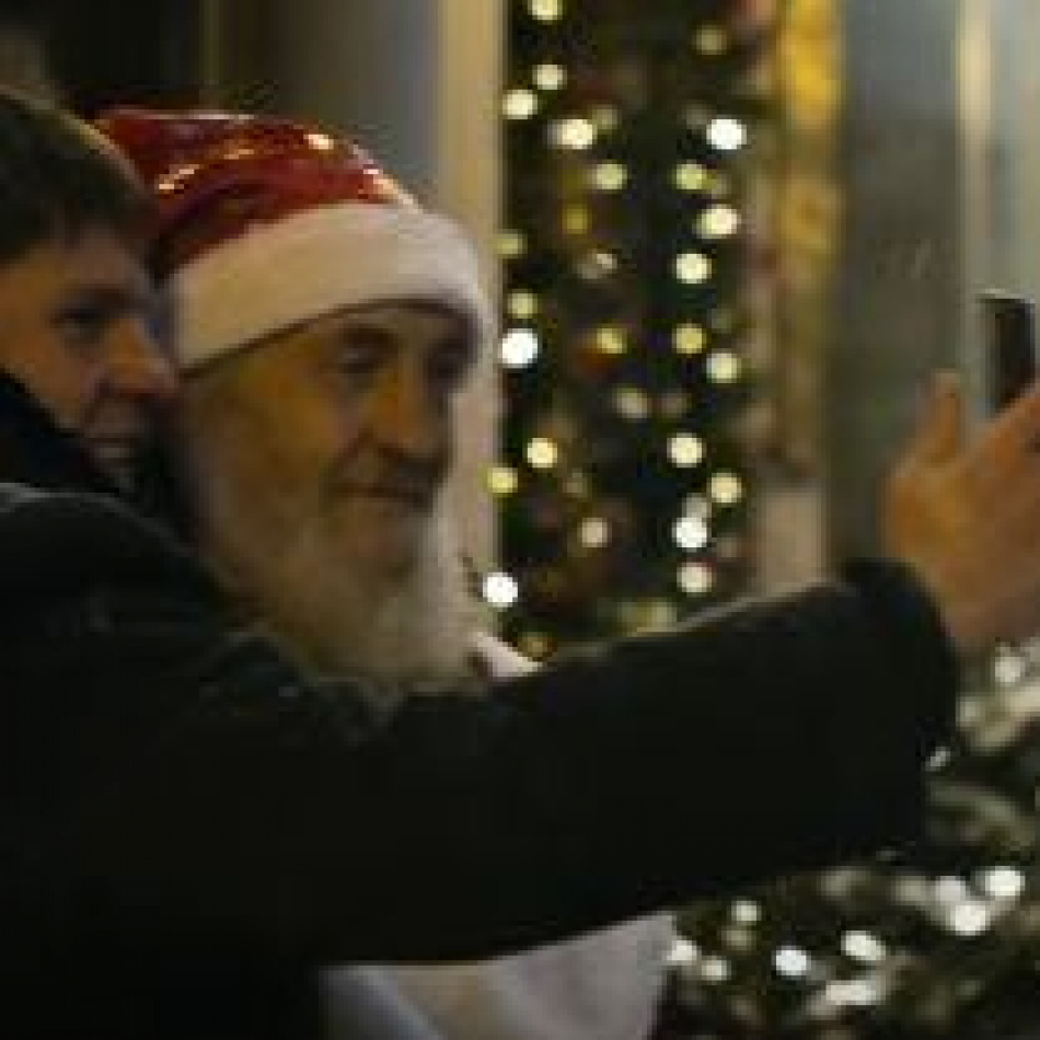 Ночлежка выпустила новогодний ролик
