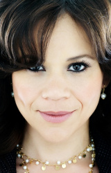  (Rosie Perez)