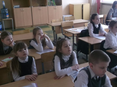 Фото Средняя общеобразовательная школа №208 в Красносельском районе