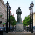 Памятник Гоголю Н. В.