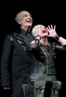 Мамаша Кураж и ее дети