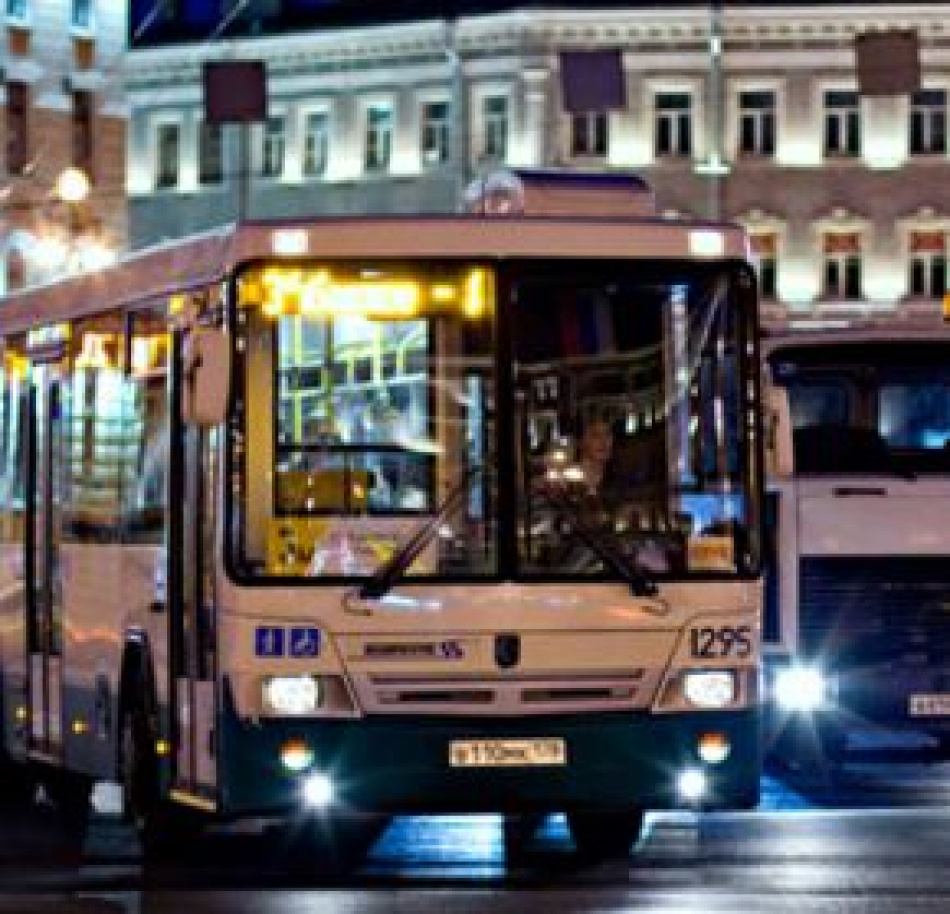 В Петербурге запускают ночные автобусы