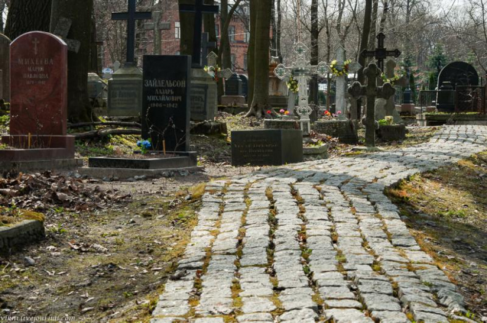 Смоленское лютеранское кладбище получило статус памятника