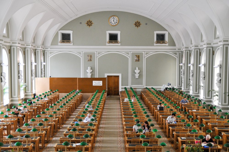 В РНБ и Русском музее протекли крыши