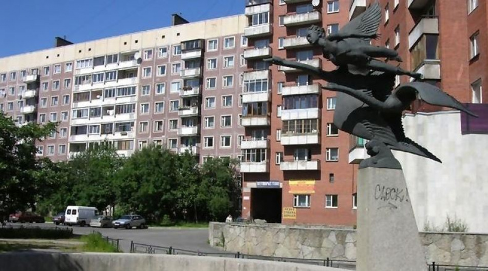 В Петербурге началось восстановление фонтана "Мальчик и гуси"