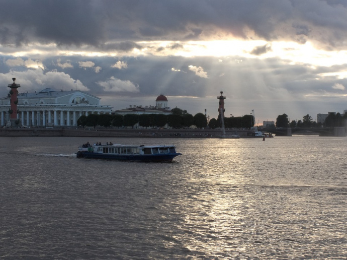По речному маршруту Петербург-Великий Новгород планируют перевозить до 10 тыс. человек в год
