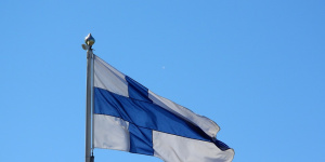 В Финляндии не будут убирать дорожные знаки с упоминанием Петербурга 