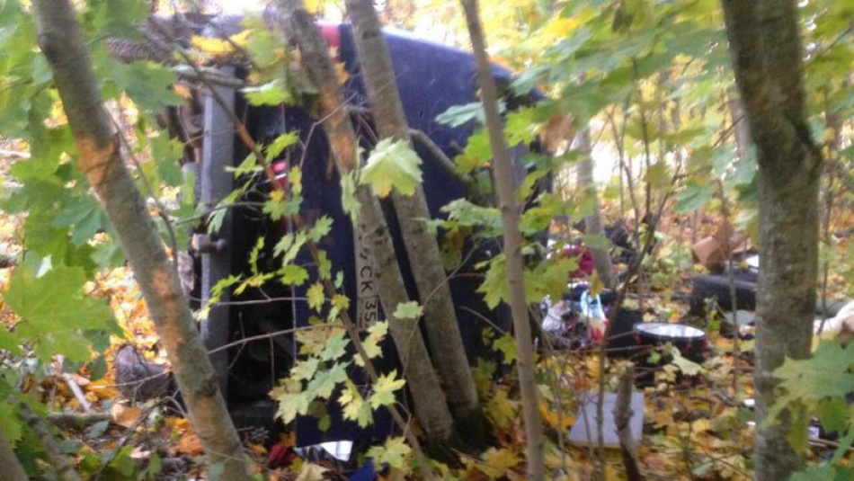 Возвращавшийся из Таллина автобус попал в ДТП в Ленобласти