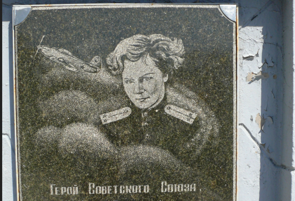 Кинофильм о легендарной советской летчице снимают в Петербурге