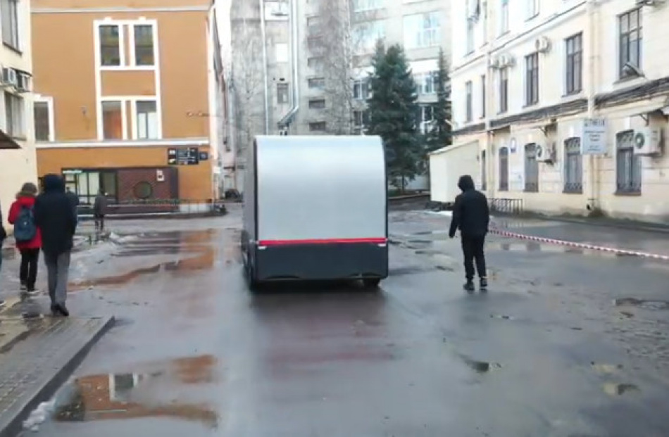 Грузовик-беспилотник прошел испытания в Петербурге