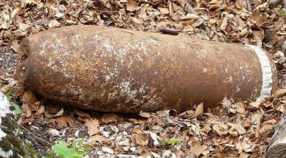Строители нашли немецкий снаряд под Петербургом