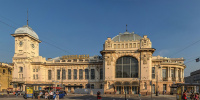 «Потеряшки»: в Петербурге пассажирам вокзалов отдали три тысячи забытых вещей