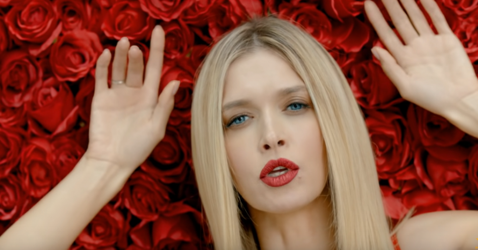 Вера Брежнева показала фото отдыха в горах без Меладзе в кадре