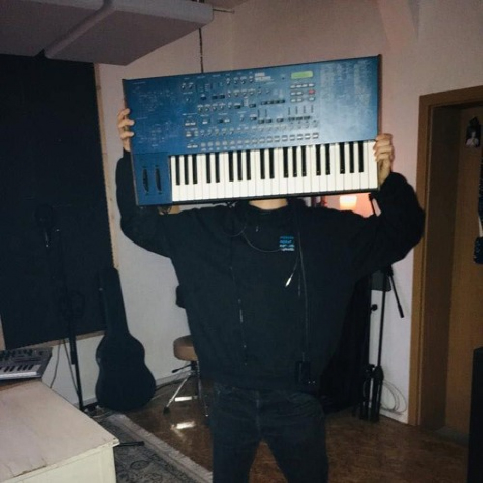 Вечеринка Urwaxx Showcase: Cyan85-DE + Friends можно будет посетить 15 февраля в 23:00