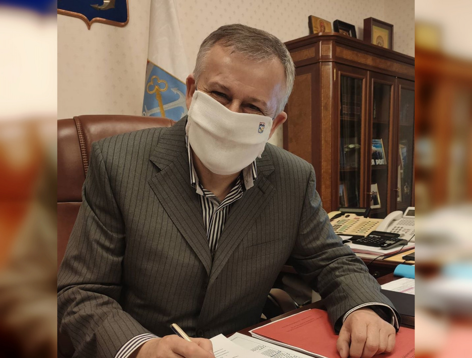 Дрозденко похвастался необычным "коронавирусным" подарком от жителей в Instagram