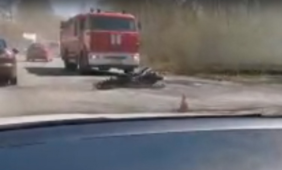 Под Петербургом произошло ДТП с участием мотоцикла