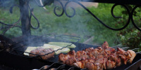 Шашлыки, ваше время пришло: как пожарить мясо и не нарваться на штраф Шашлыки, ваше время пришло: как пожарить мясо и не нарваться на штраф