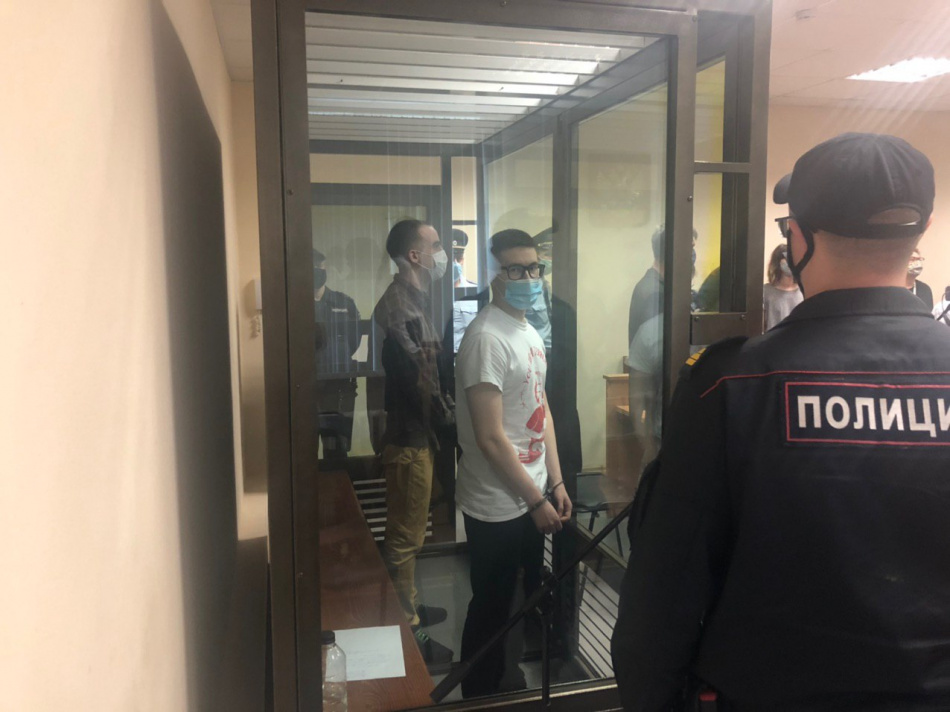 В Петербурге суд приговорил к реальным срокам фигурантов дела «Сети»*