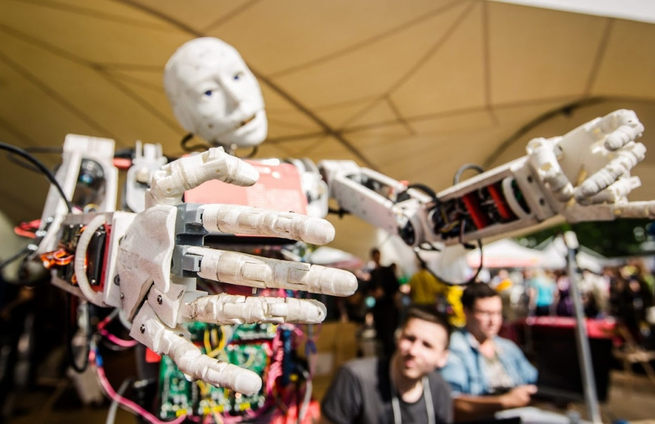 «Просвещение» дарит всем бесплатные билеты на GEEK PICNIC Online